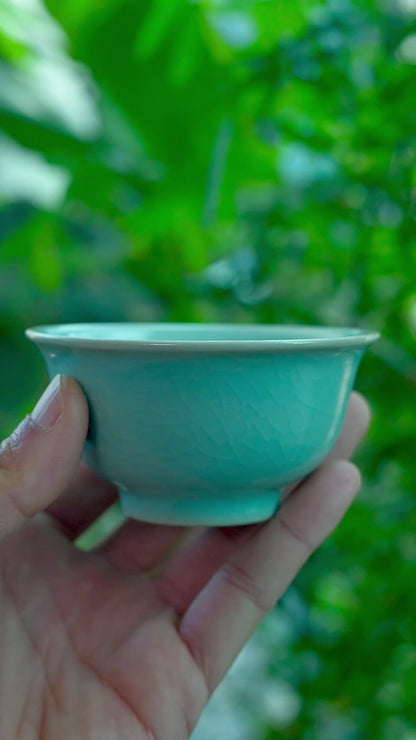 Traditional nail-supported Ru porcelain cup with simple beauty and evolving crackle history from tea culture