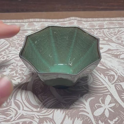 Longquan Celadon "Ge" Kiln Iron-Clay Octagonal Teacup 100ml