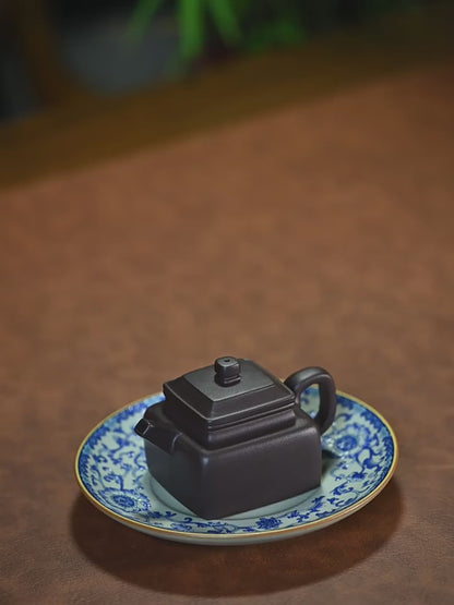 Saanwu Studio Yixing handmade teapot, original Zini clay in square shape.