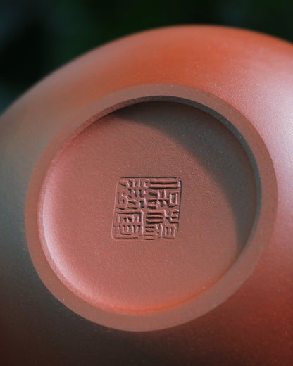 Authentic purple clay Qu Pot reproduction, handcrafted by Yang Junbao with attention to original details
