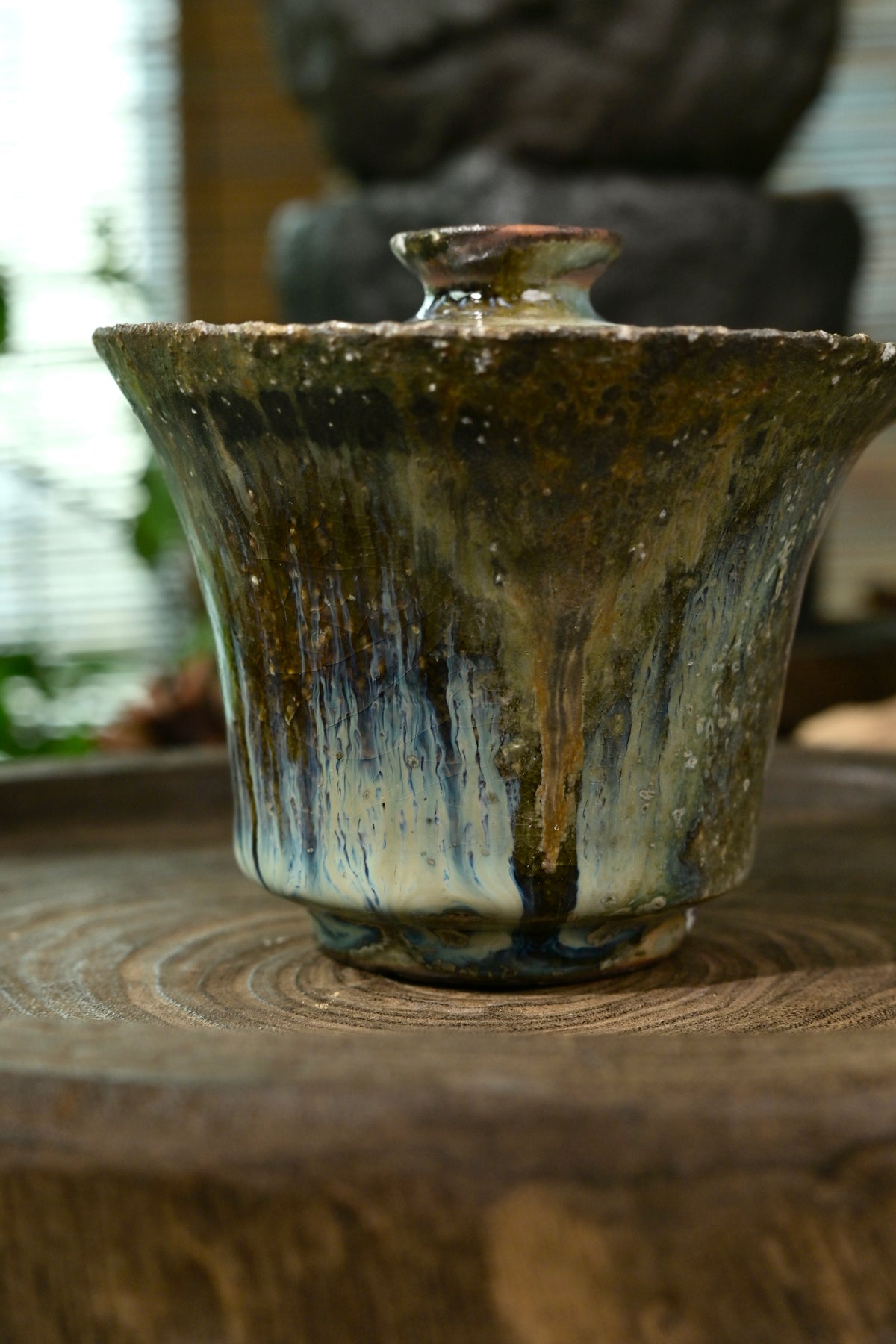 Large 150ml wood-fired coarse clay gaiwan designed for aged Pu'er and tea sharing sessions