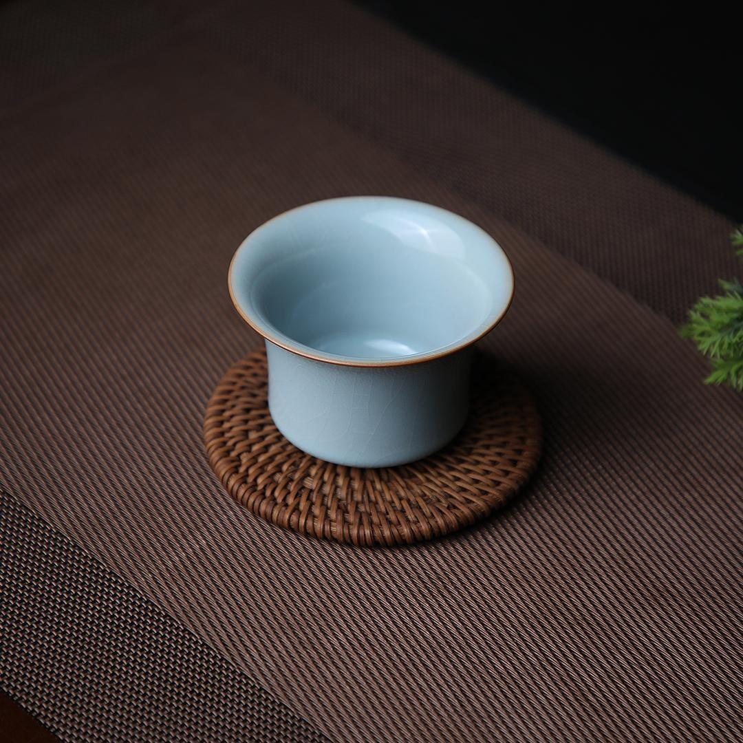 Ru kiln minimalist celadon teabowl reflecting the "less is more" philosophy of classical Chinese tea culture
