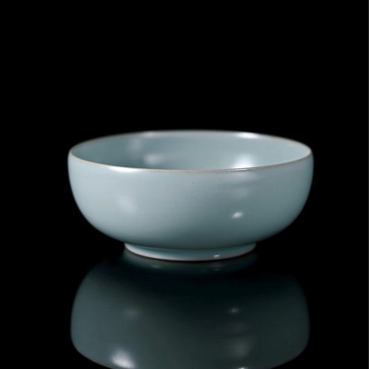 Ru porcelain sky-blue glaze large tea bowl from Qingliang Temple, Ruzhou with antique finish and smooth texture