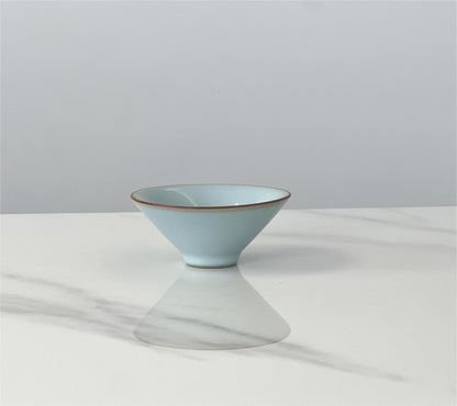 Song dynasty Ru kiln ceramic featuring delicate crackle patterns and subtle luminosity