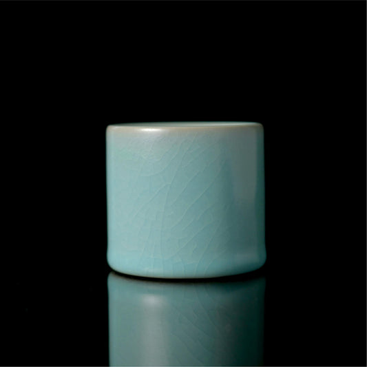 Qingliang Temple celadon glaze preserving the historic Northern Song Ru kiln color tradition