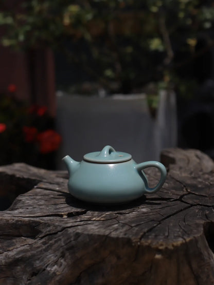 Ru Ware Sky-Blue Handcrafted Shipiao (石瓢) Teapot 200ml