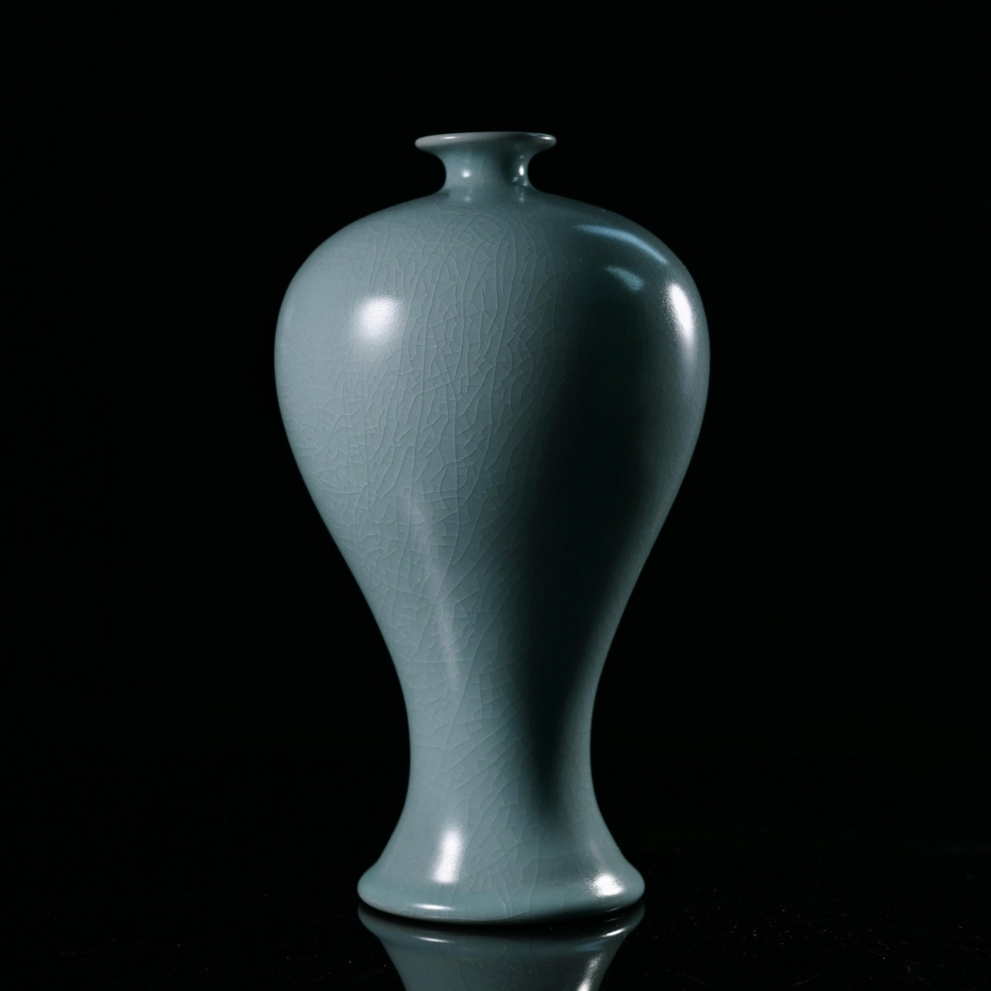 Ru ware sky-blue glaze vase featuring classic Northern Song dynasty ceramic artistry