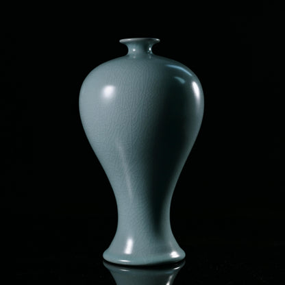 Ru ware sky-blue glaze vase featuring classic Northern Song dynasty ceramic artistry