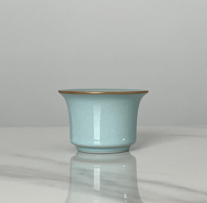 Ru ware tea ceremony cup embodying Song dynasty minimalist aesthetics and meditative tea practice