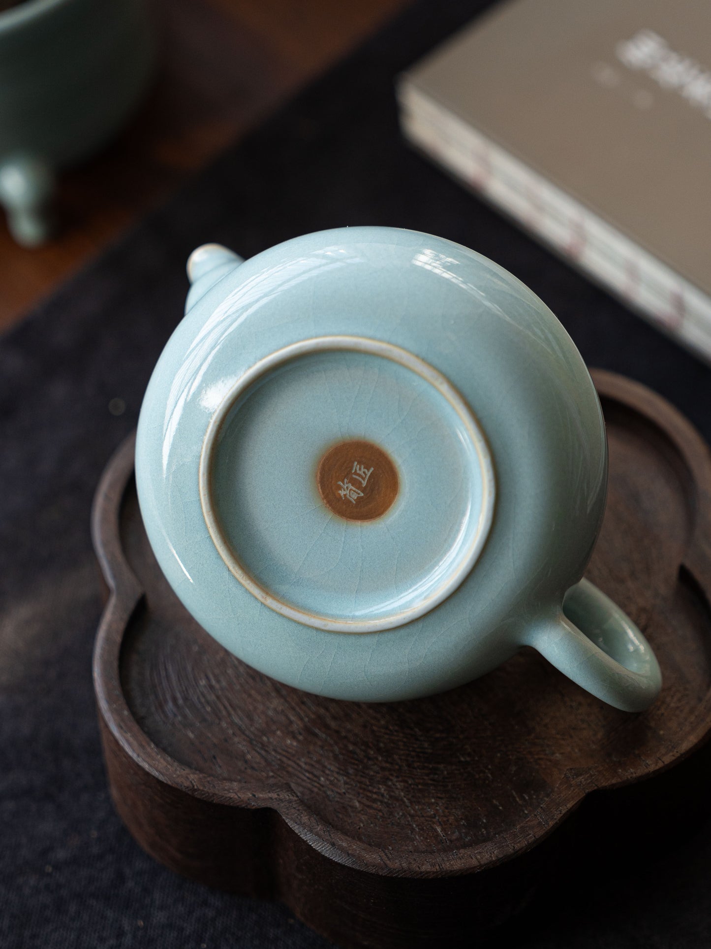 Ru Ware Sky-Blue Glaze Crackle Pattern Teapot 200ml