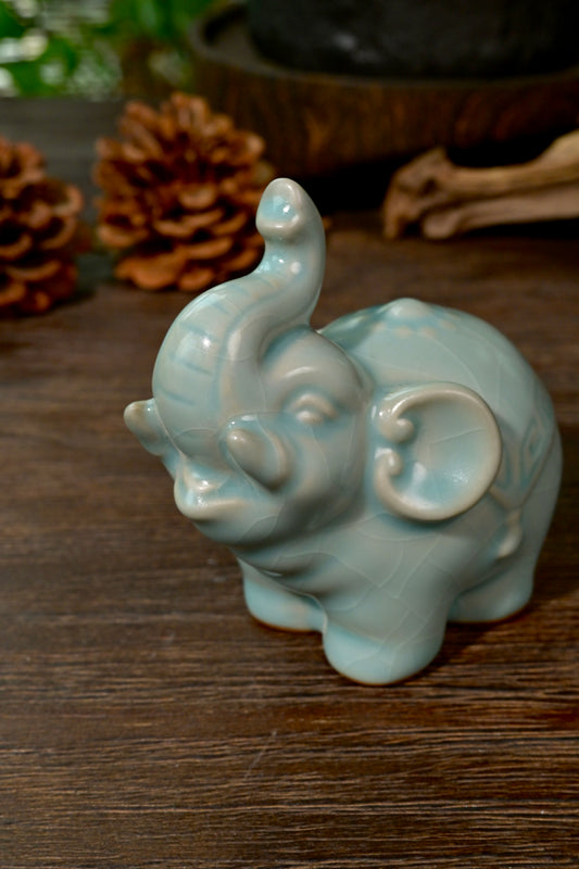 Authentic Song Dynasty style sky-blue Ru porcelain elephant mascot for Gongfu tea tray