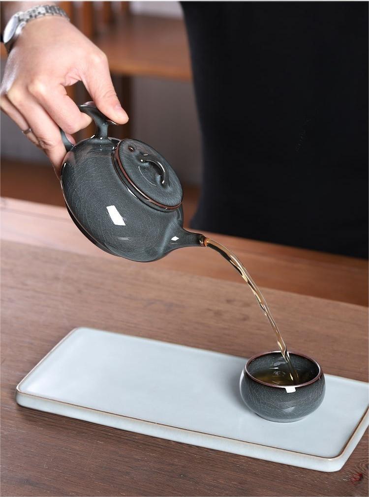 Ge kiln tradition representing one of Song dynasty's five great official kilns