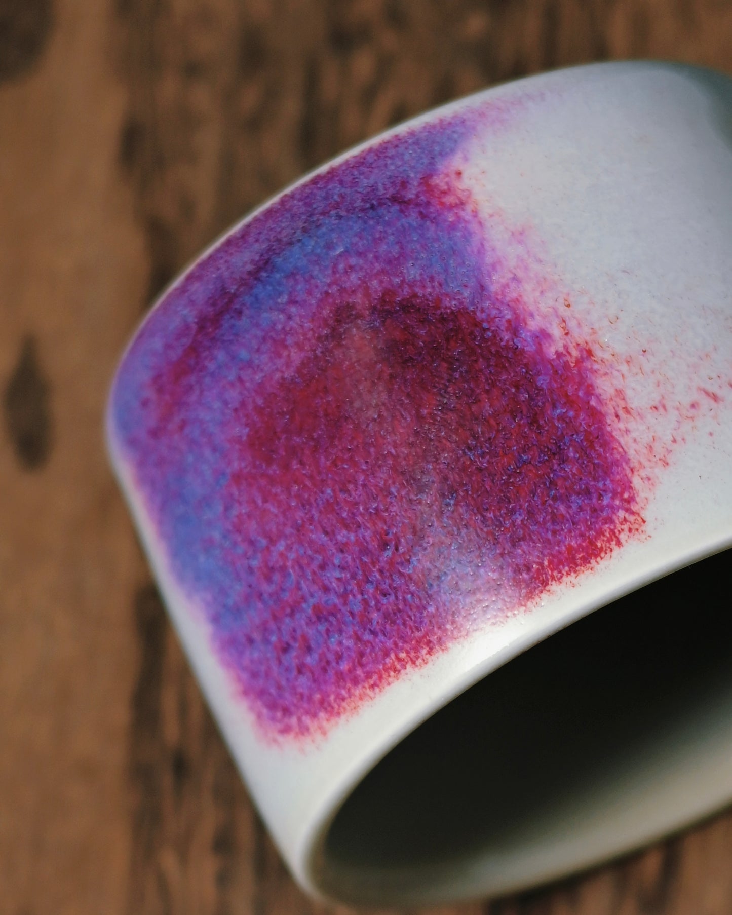 Chinese ceramic teacup with straight wall cylinder design providing stable form and optimal tea drinking experience