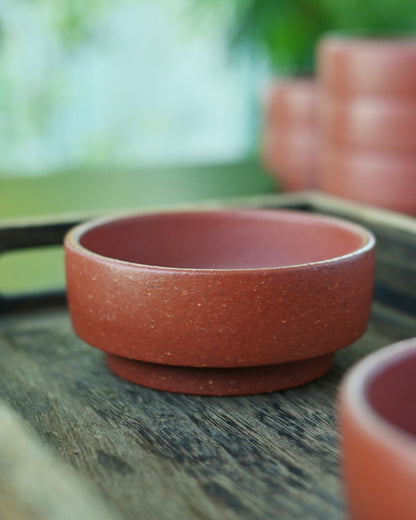 Tea-enhanced surface evolution creating unique visual patterns based on brewing history