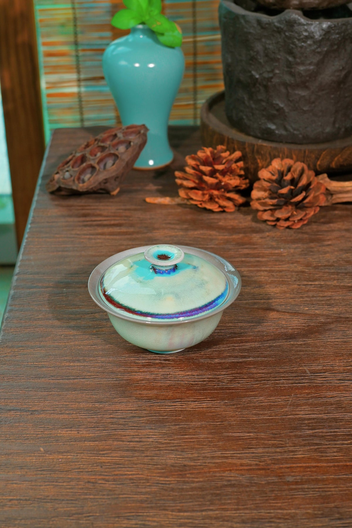 Ergonomic ingot profile wood-fired master gaiwan for high-temperature Oolong tea brewing