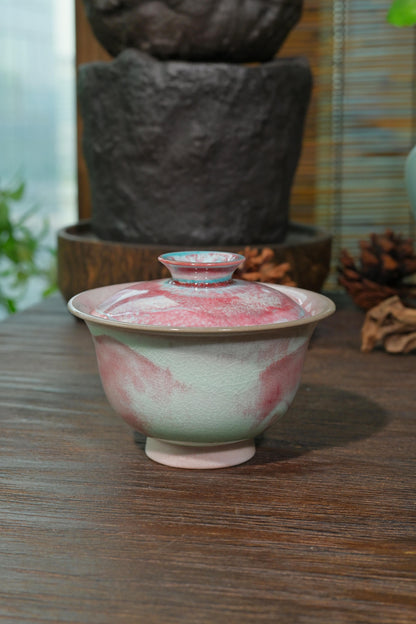 Ergonomic 150ml wood-fired master gaiwan designed for high-temperature tea steeping