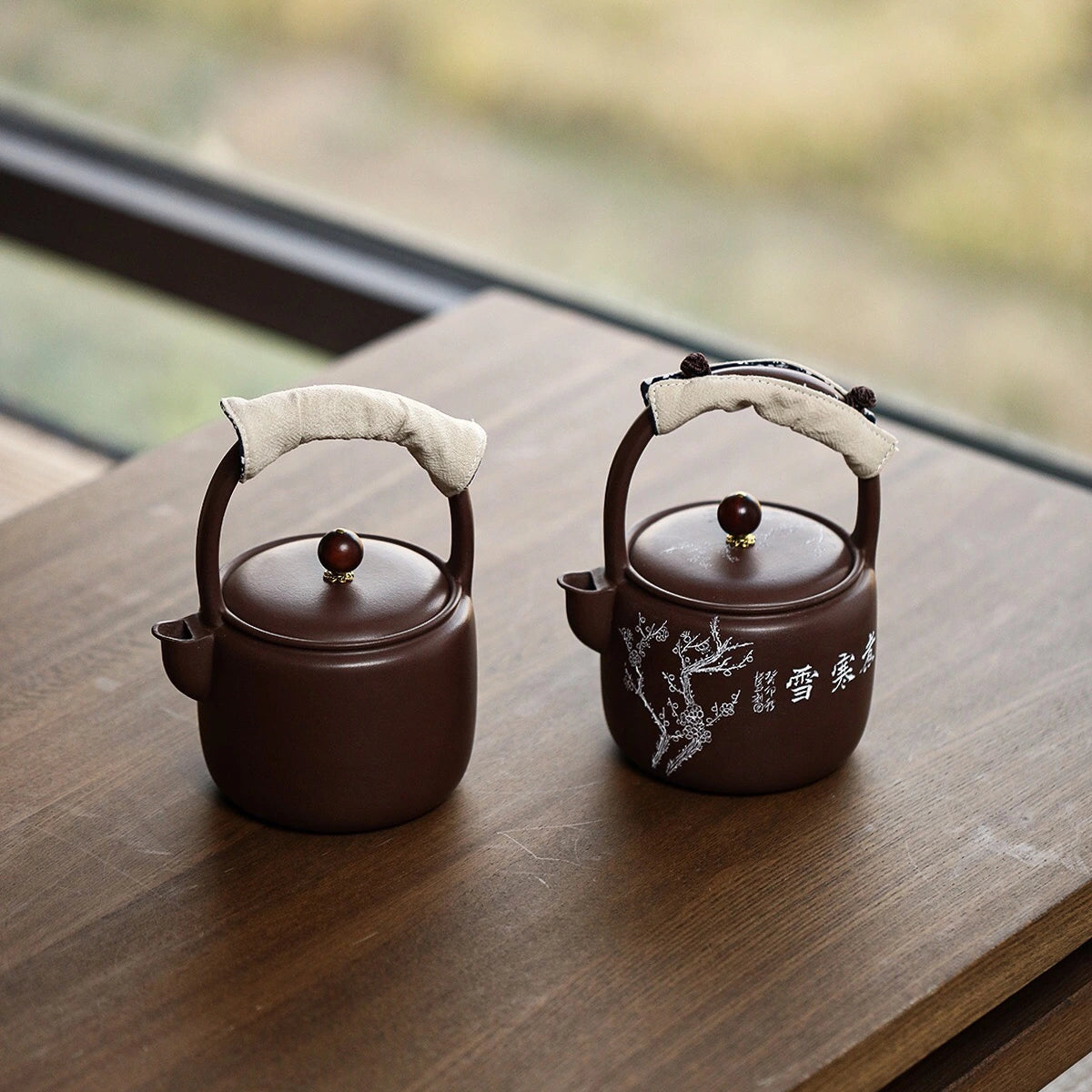 Entirely handmade Yixing clay kettle for charcoal brewing 500ml