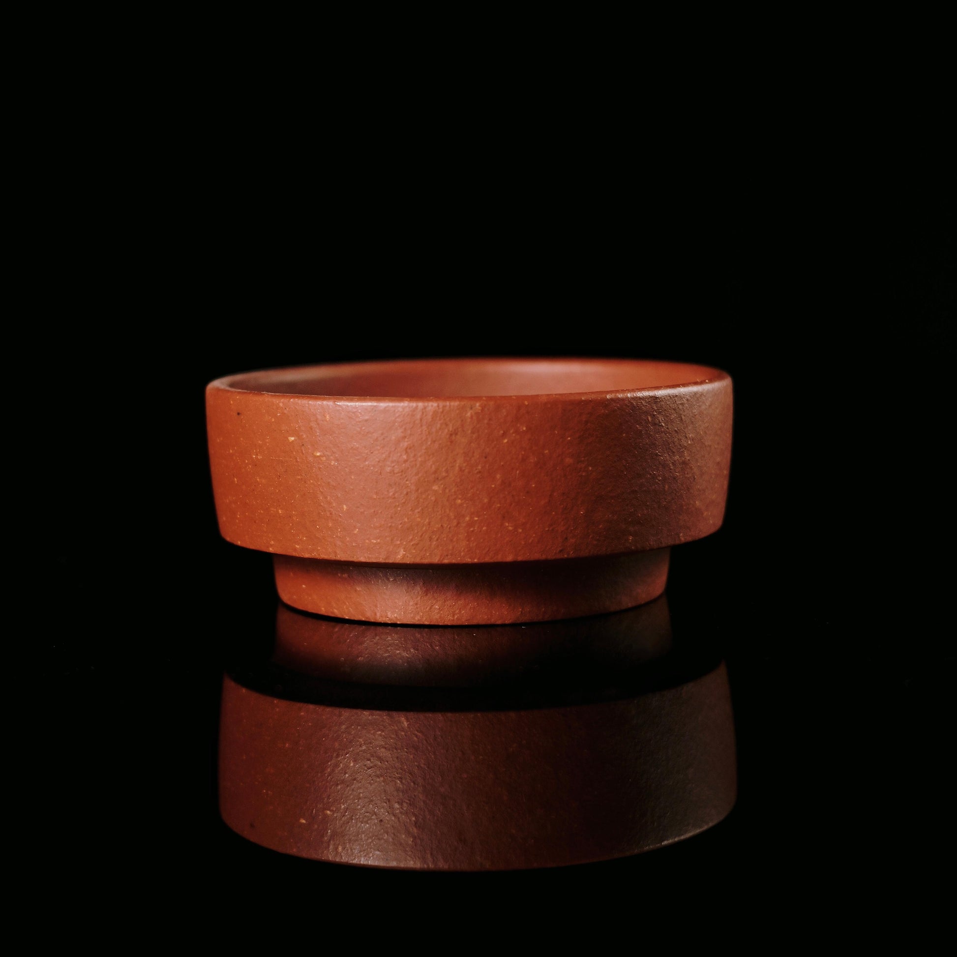 Yixing Zisha Hong Jiangpo clay tea cup showcasing natural sandy texture and wide mouth design