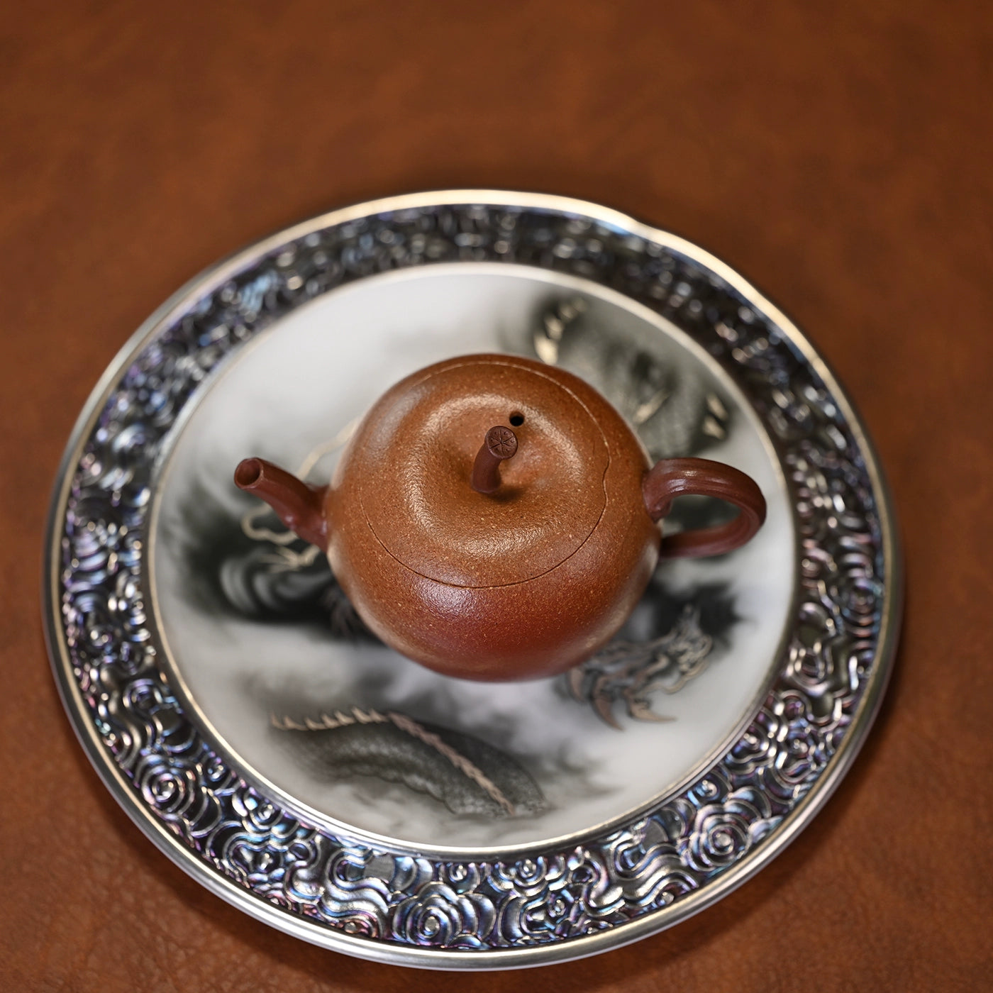Golden Duanni clay apple-shaped Chinese teapot