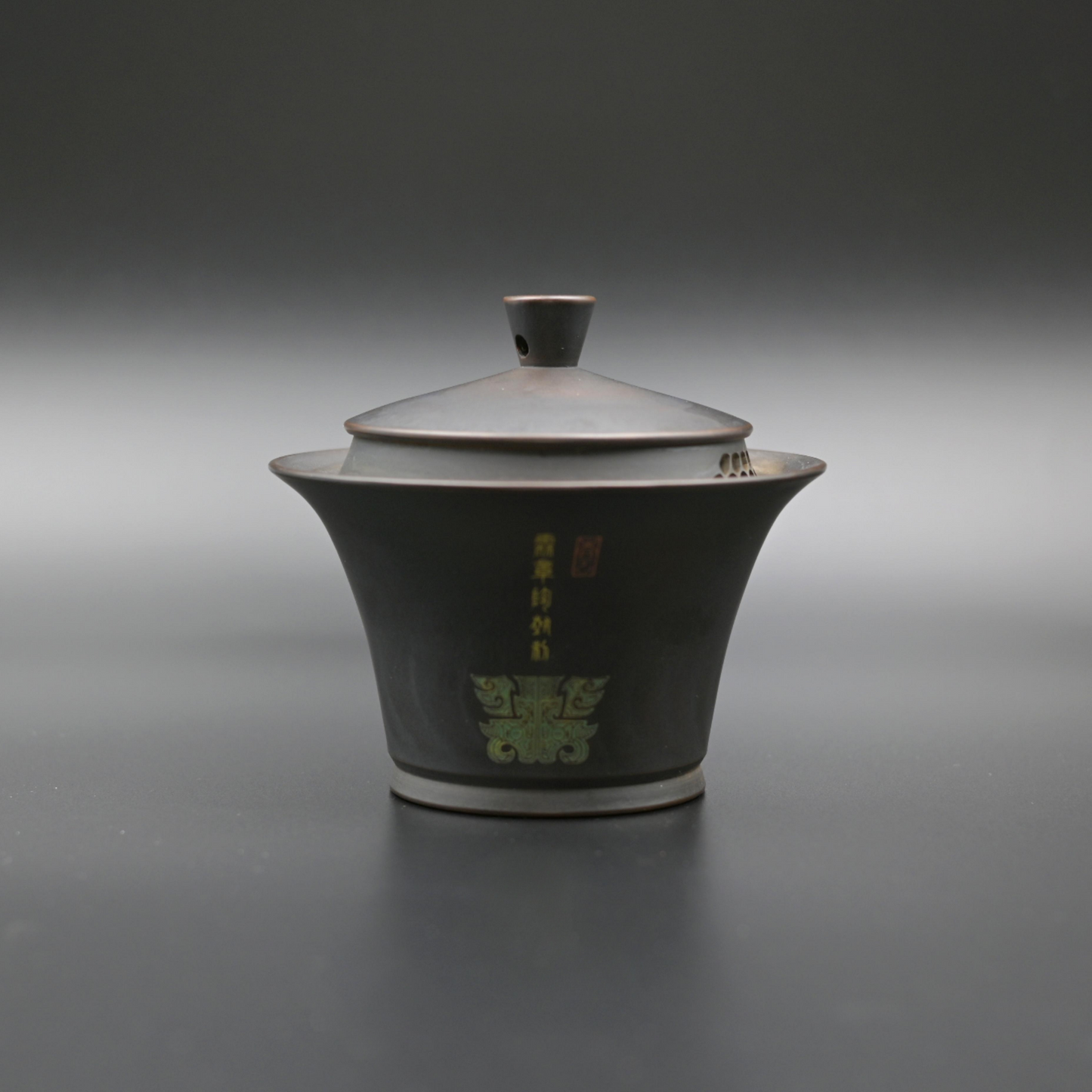 Yunnan Jianshui purple clay handmade Gaiwan with metallic texture
