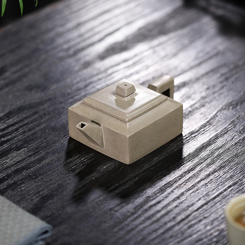 Yixing Zisha Teapot Made from Qinghui Duan Clay, Handmade Gongfu Teapot